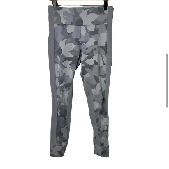 Athleta Essex hybrid tight leggings - Picture 3 of 8